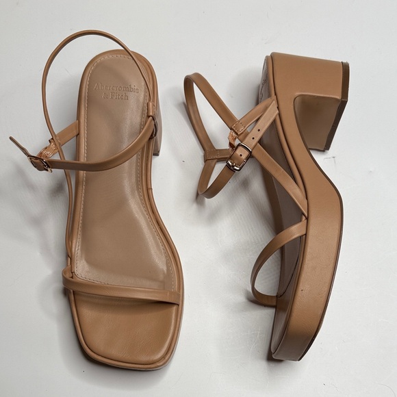 ABERCROMBIE Retro Strappy Platform Heels S-453 Sz 9 - Picture 2 of 7